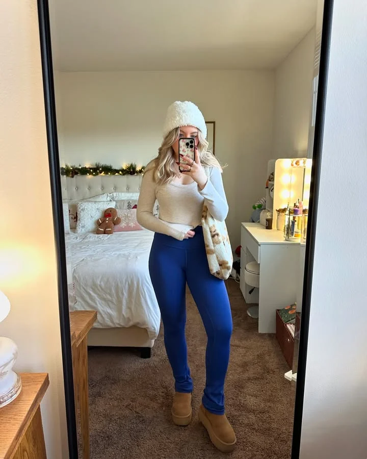 Winter leggings outfit